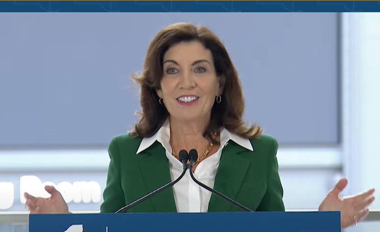 Fifteen New York Sheriffs Sue Gov. Hochul While ICE Hauls 2,100 Off the Streets Behind Her